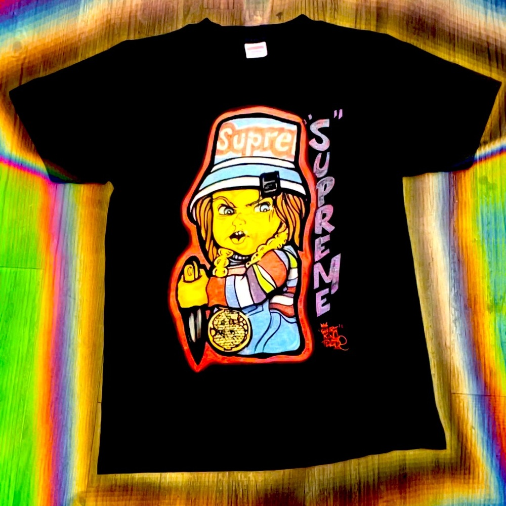 ✨✨✨SUPREME CULT CLASSIC “CHUCKIE WITH ICE” T - SHIRT!